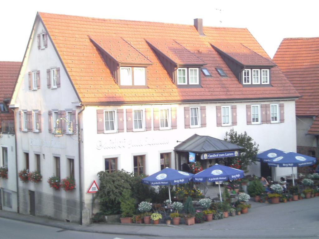 Gasthof Zum Lamm Gomadingen Екстериор снимка