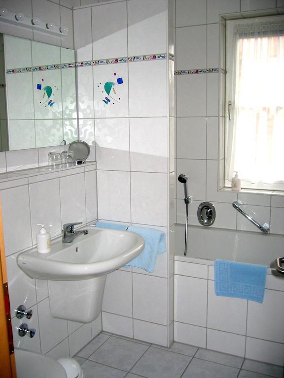 Gasthof Zum Lamm Gomadingen Стая снимка